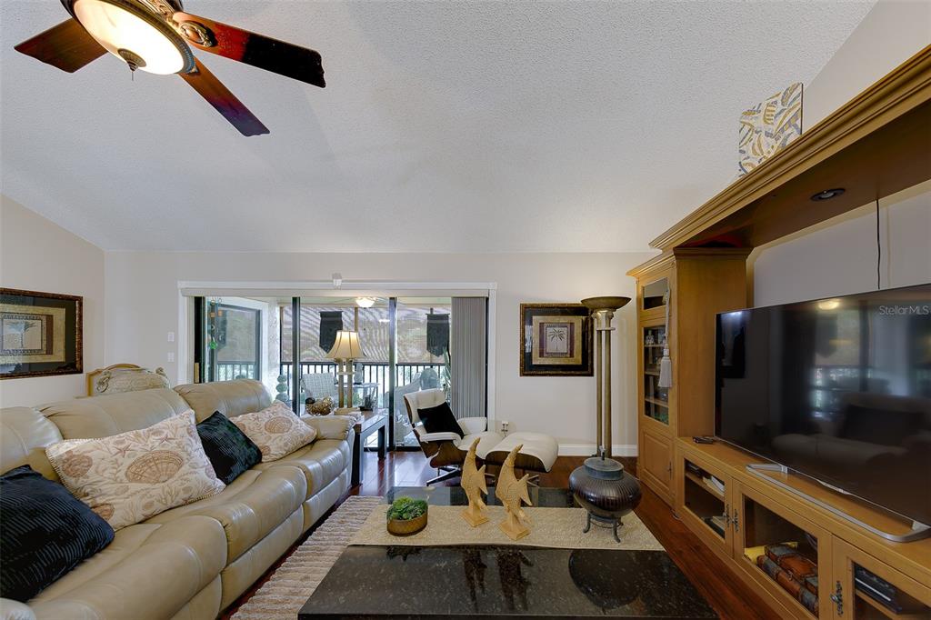 1801 East Lake Road South, Unit 20G Palm Harbor, FL 34685 - Photo 18 of 51