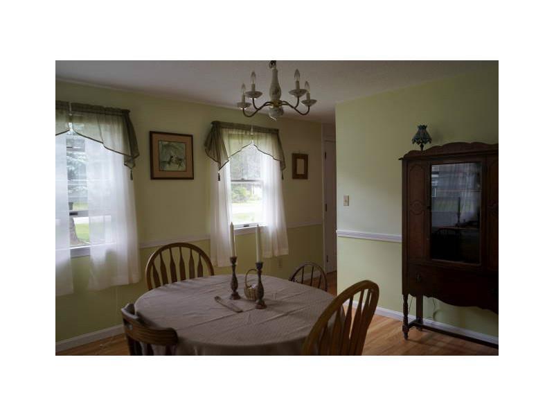 252 Rogers Road Yarmouth, ME 04096 - Photo 4 of 14 Dining Room.