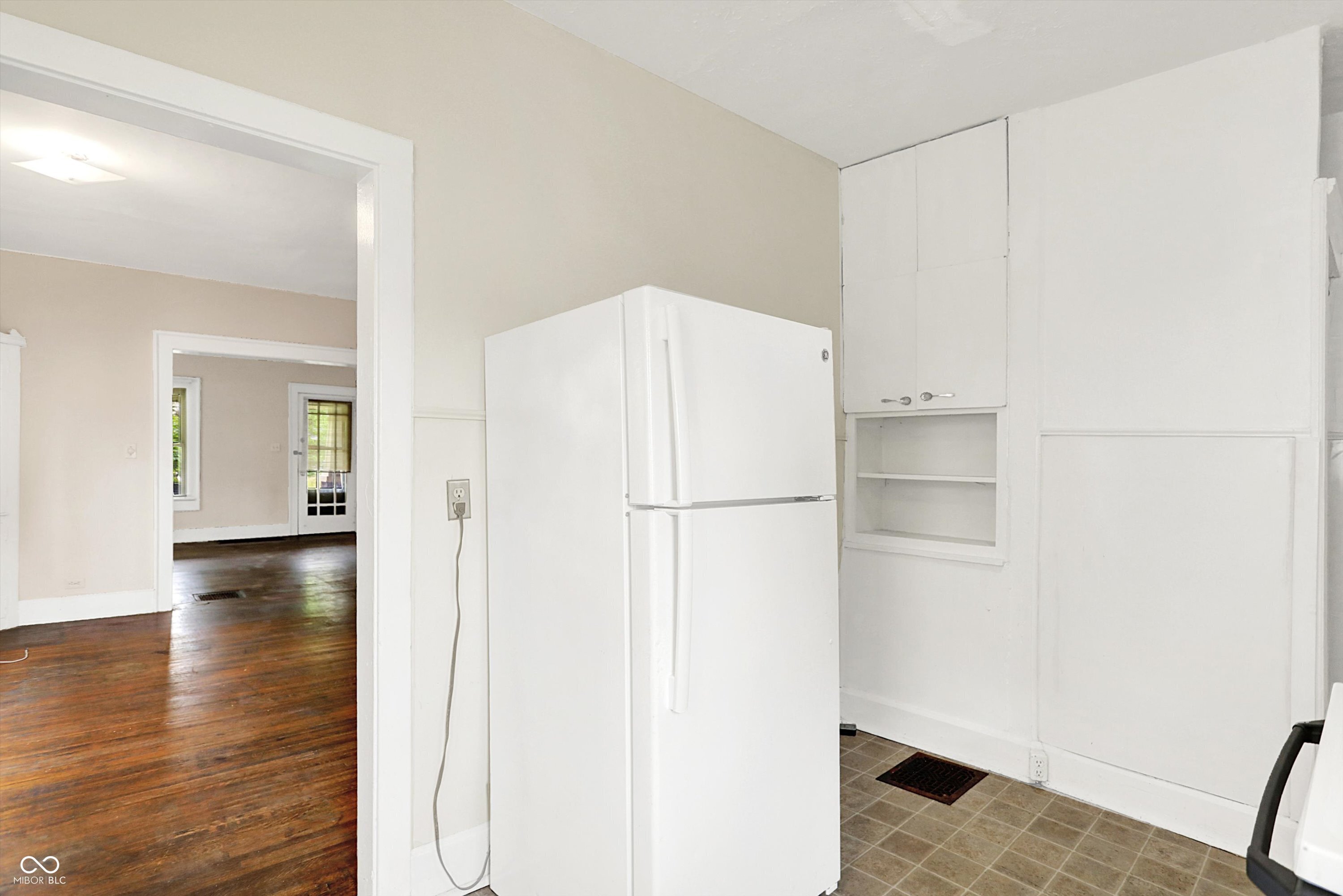 628 North Riley Avenue Indianapolis, IN 46201 - Photo 19 of 36