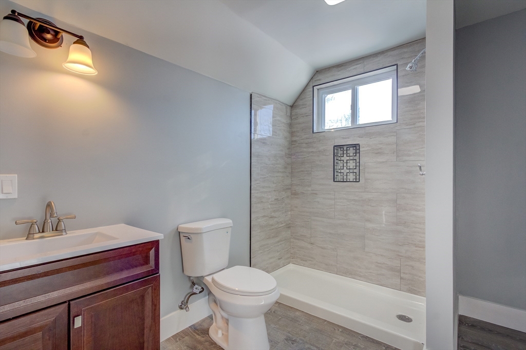 5 Bates Street Brockton, MA 02302 - Photo 11 of 33