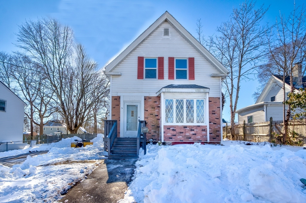 5 Bates Street Brockton, MA 02302 - Photo 2 of 33