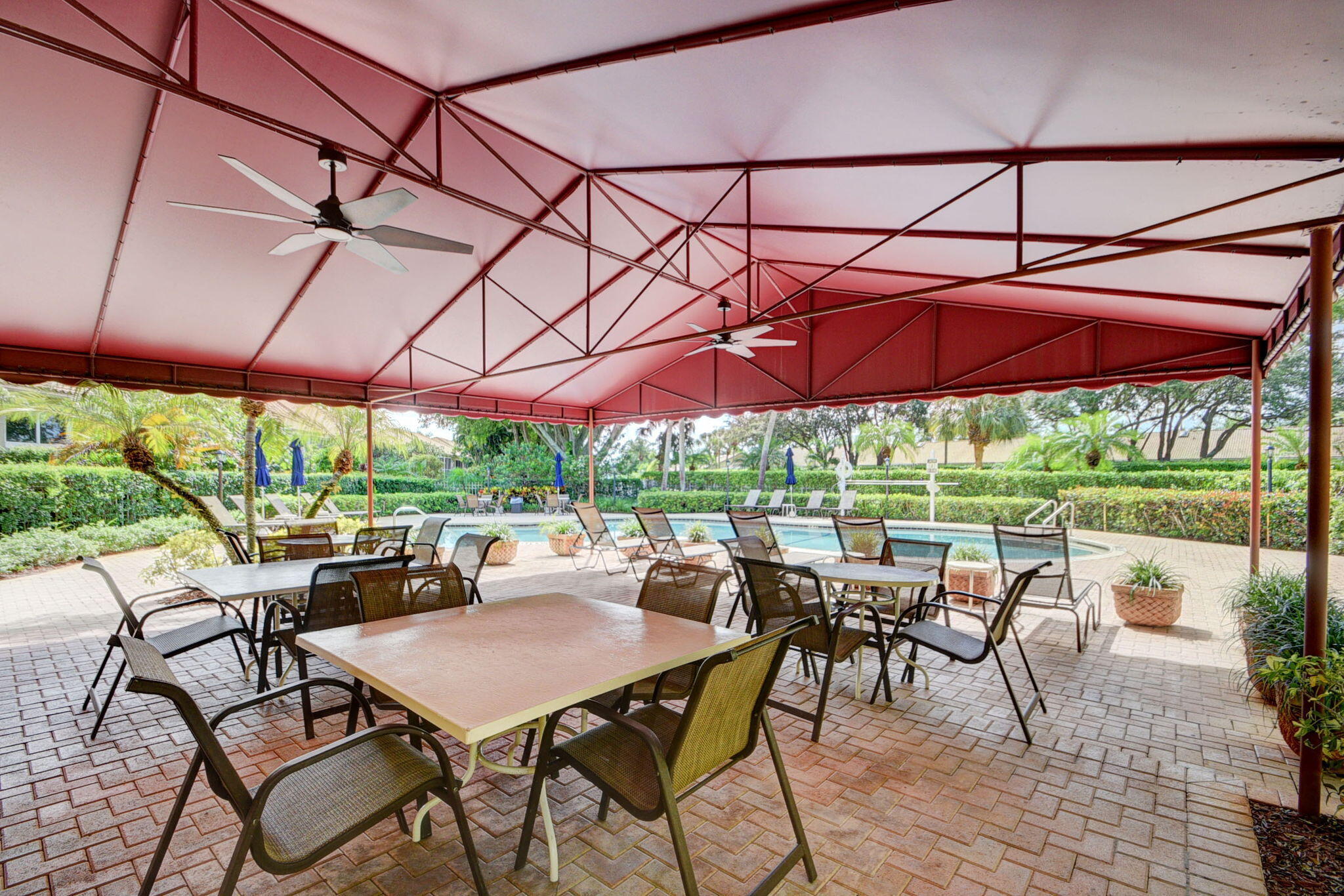17031 Boca Club Boulevard, Unit 104A Boca Raton, FL 33487 - Photo 32 of 36 Pool Deck