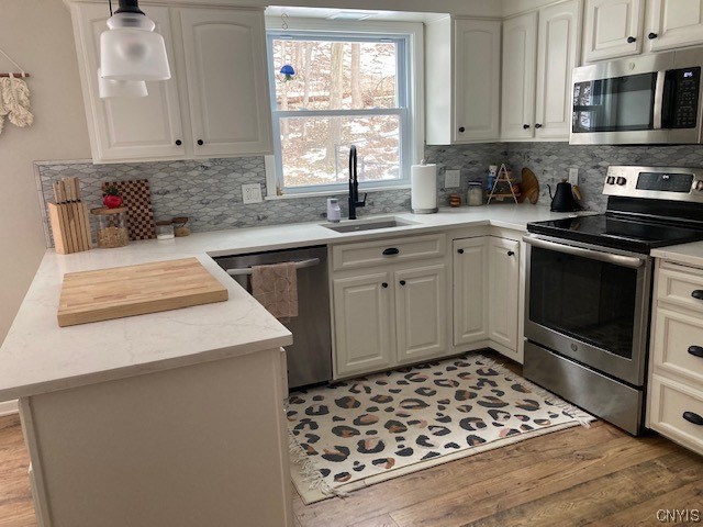 403 Standish Drive DeWitt, NY 13224 - Photo 7 of 40