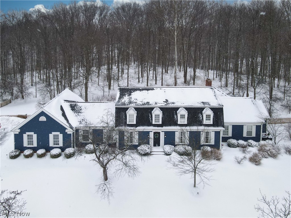 45 Greentree Road Chagrin Falls, OH 44022 - Photo 1 of 28 Gallery Image 1
