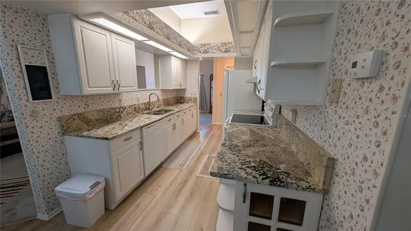 $1,800 | 9707 Southwest 196th Avenue Road, Dunnellon, FL 34432