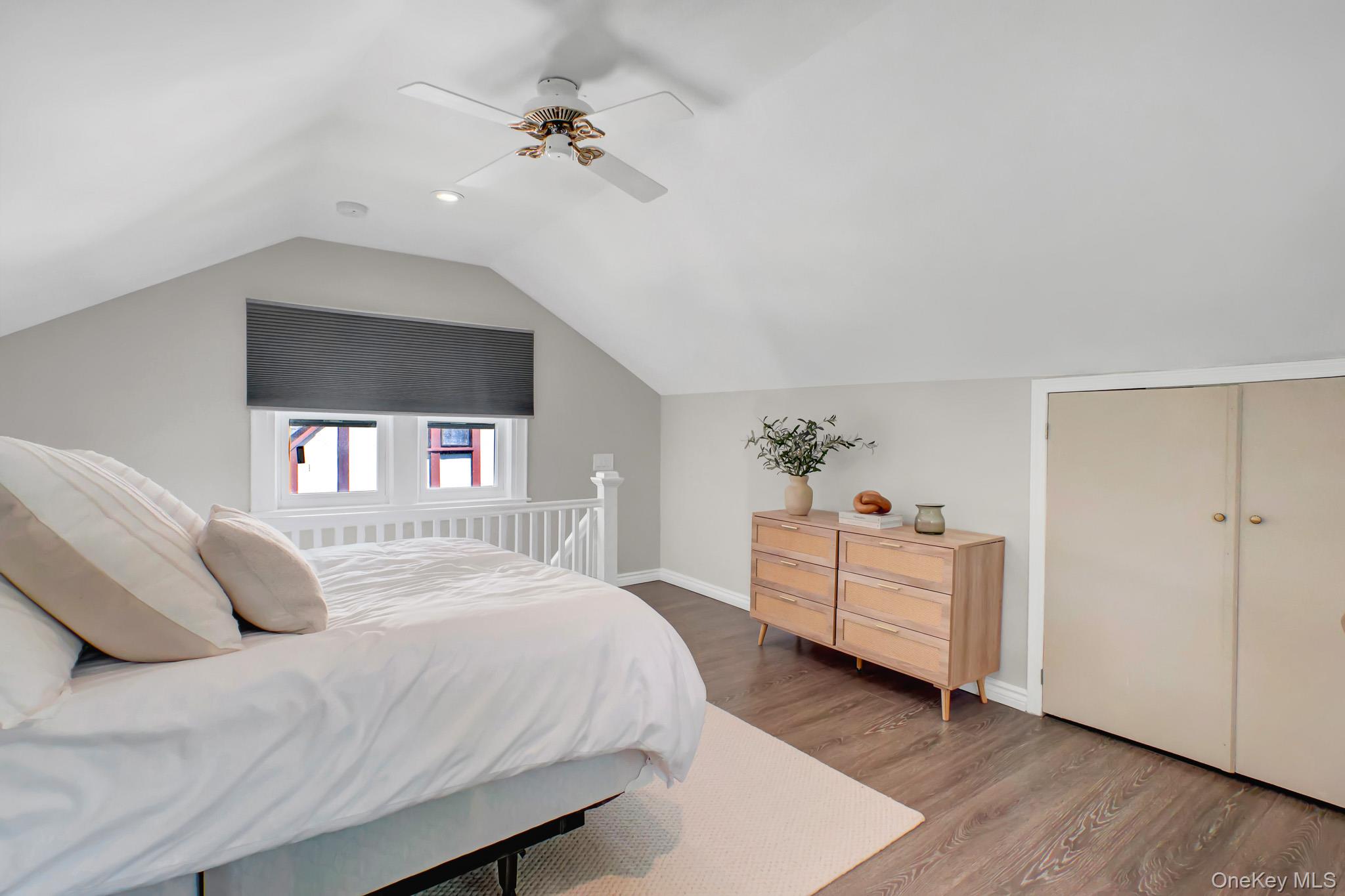 65 Roxbury Road Garden City, NY 11530 - Photo 29 of 39