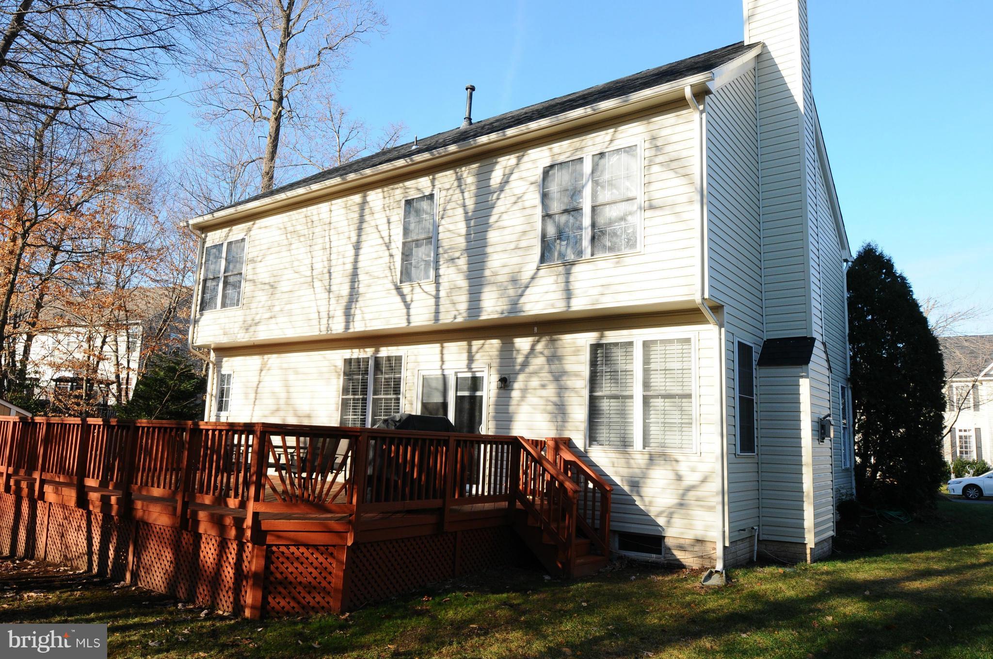 47647 Rhyolite Place Sterling, VA 20165 - Photo 18 of 20 Exterior (Rear)