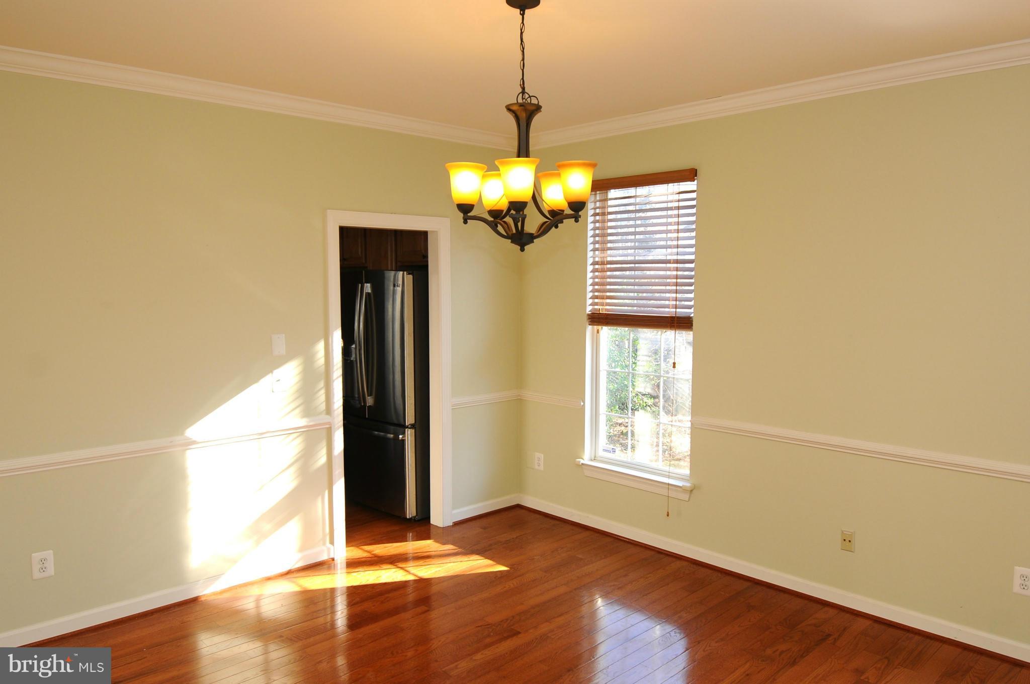 47647 Rhyolite Place Sterling, VA 20165 - Photo 8 of 20 Dining Room