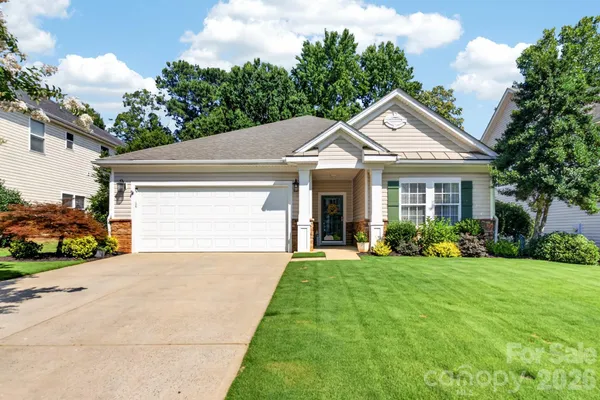 $440,000 | 136 Rose Tree Lane, Fort Mill, SC 29715
