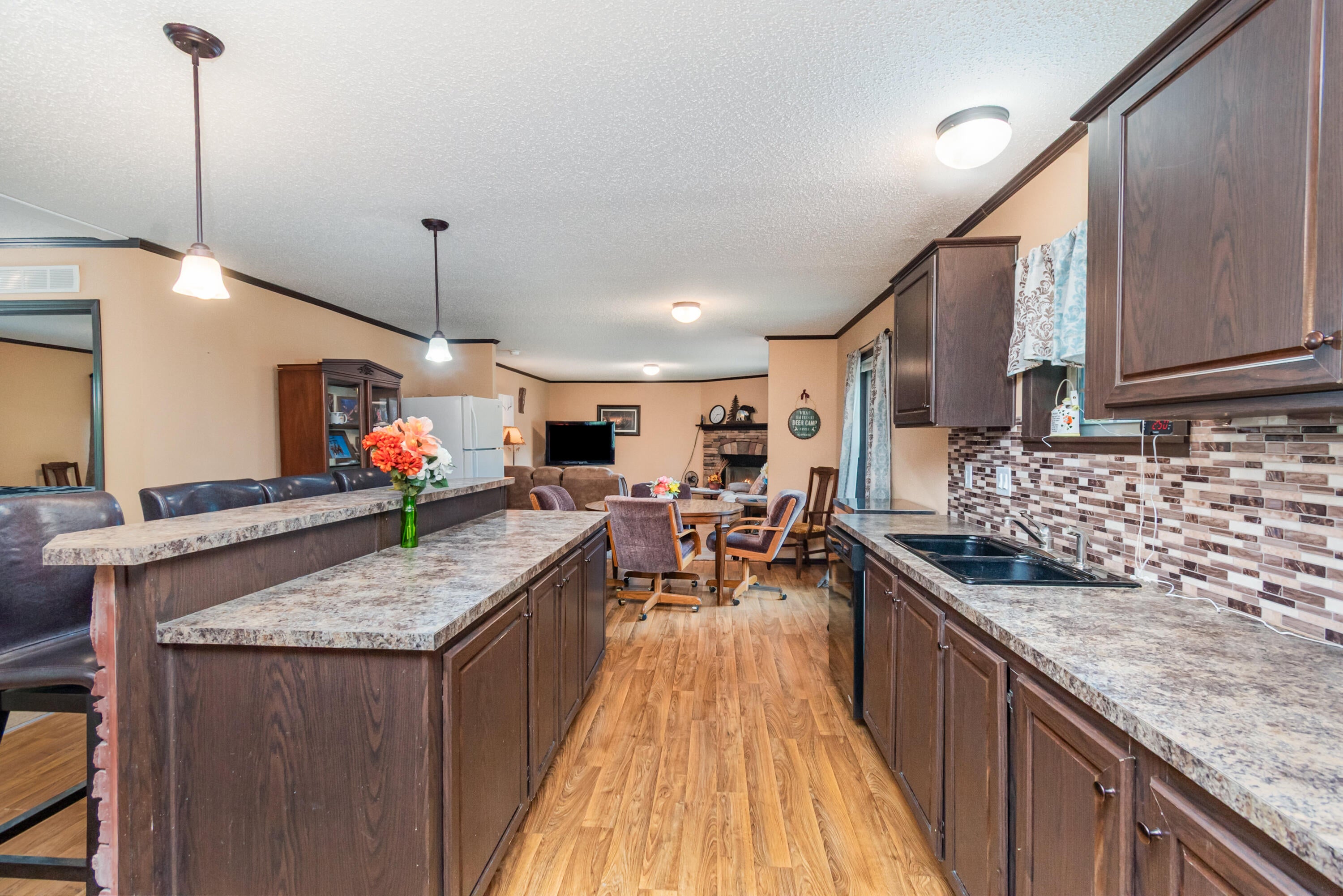 2194 Yordy Road Mio, MI 48647 - Photo 11 of 32 008_next_door_photos_2194_4-edit_452