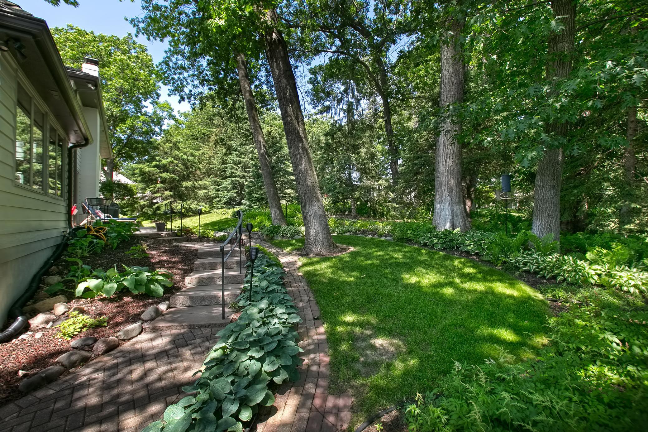 5105 Green Farms Road Edina, MN 55436 - Photo 27 of 28
