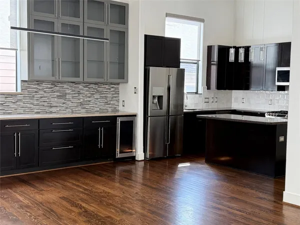 $3,600 | 1608 West Webster Street, Unit B, Houston, TX 77019