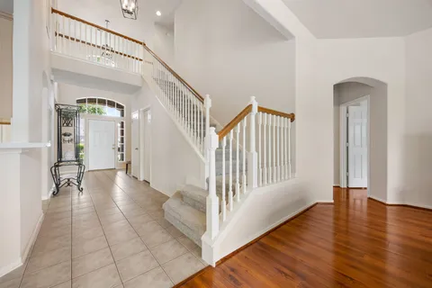 $349,000 | 19639 Oakwood Falls Trail, Houston, TX 77084