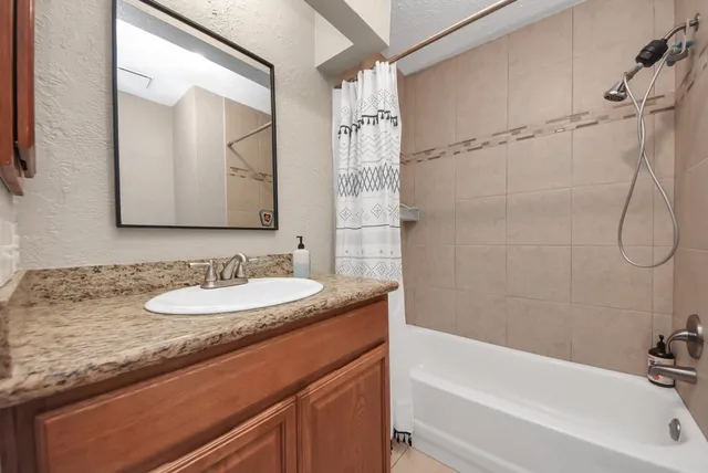 $254,000 | 10007 Loch Dane Drive, Houston, TX 77070