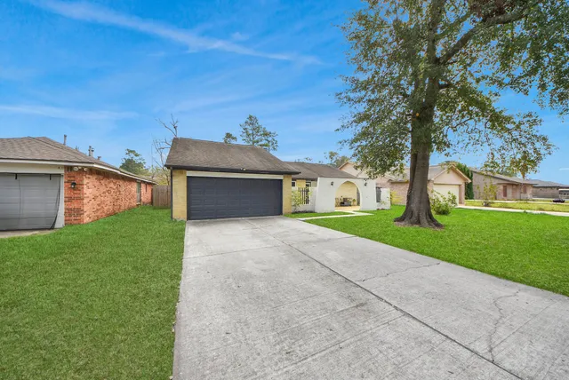 $254,000 | 10007 Loch Dane Drive, Houston, TX 77070
