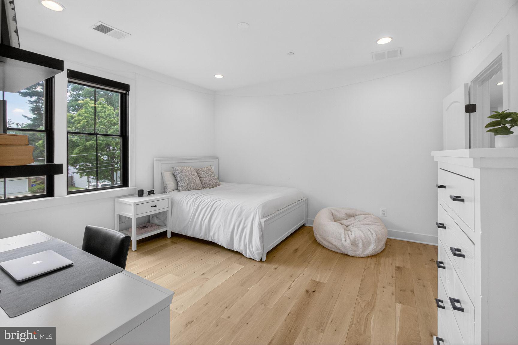 5613 Namakagan Road Bethesda, MD 20816 - Photo 37 of 58