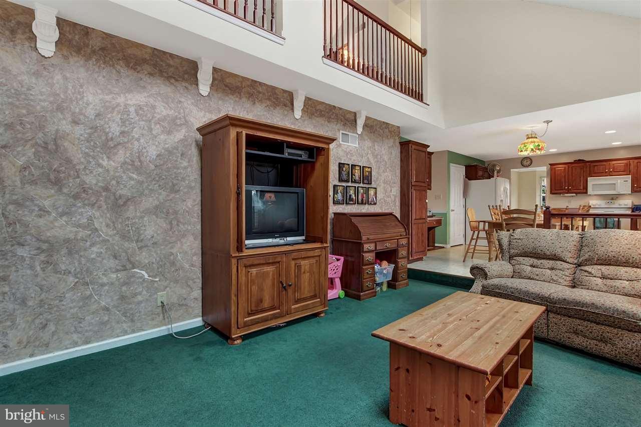 2205 Harney Road Littlestown, PA 17340 - Photo 3 of 30
