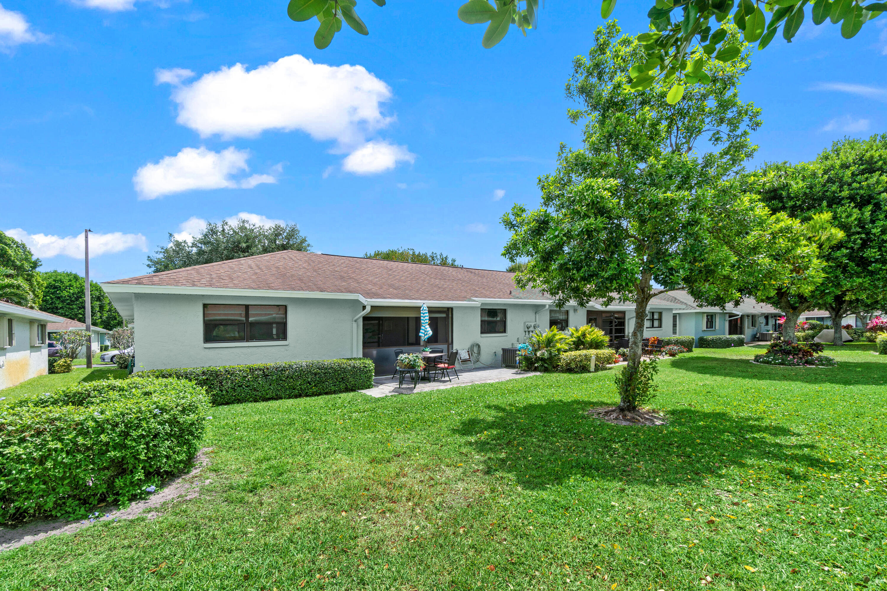 9975 Ligustrum Tree Way, Unit B Boynton Beach, FL 33436 - Photo 24 of 32 Back of Villa