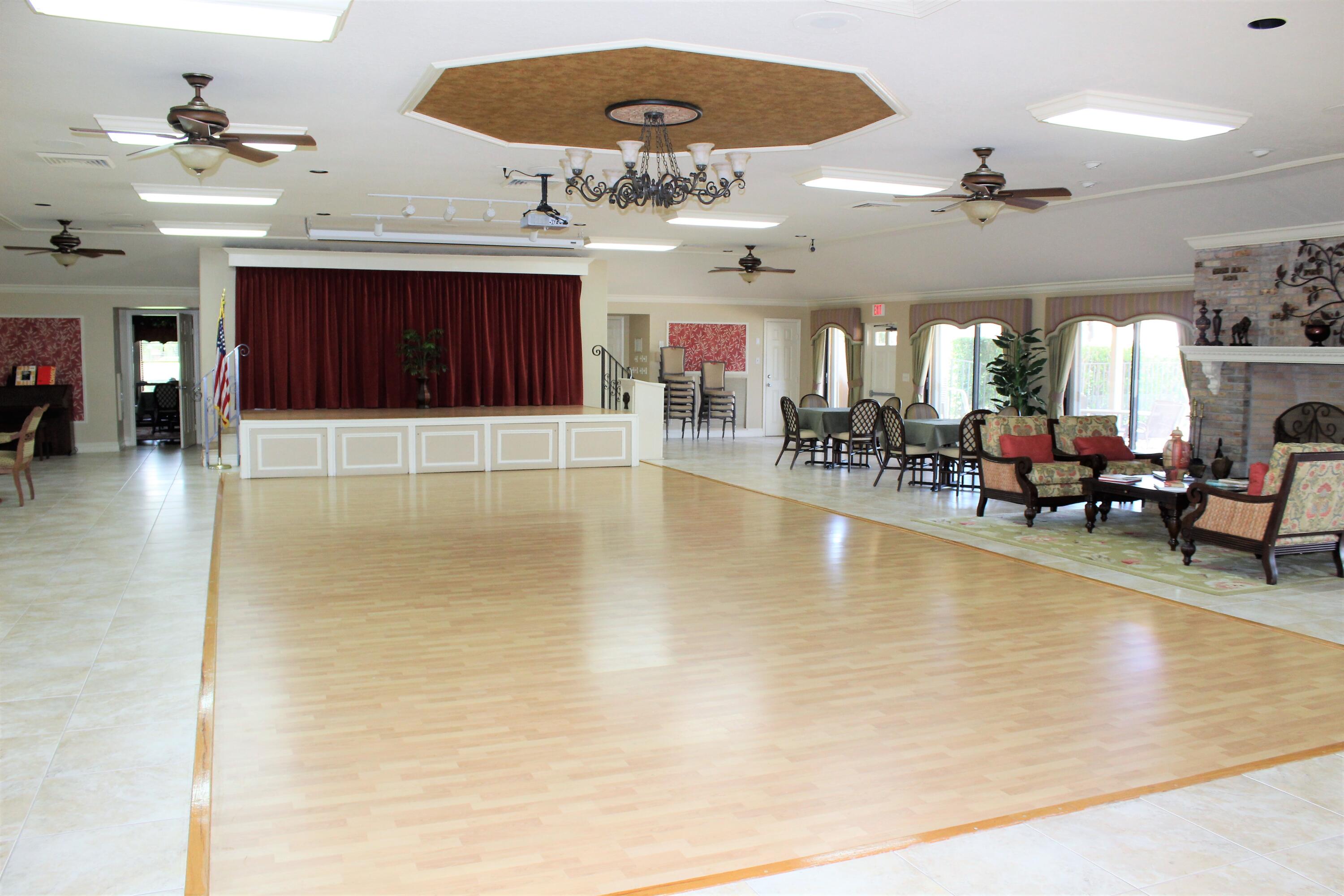 9975 Ligustrum Tree Way, Unit B Boynton Beach, FL 33436 - Photo 27 of 32 Clubhouse