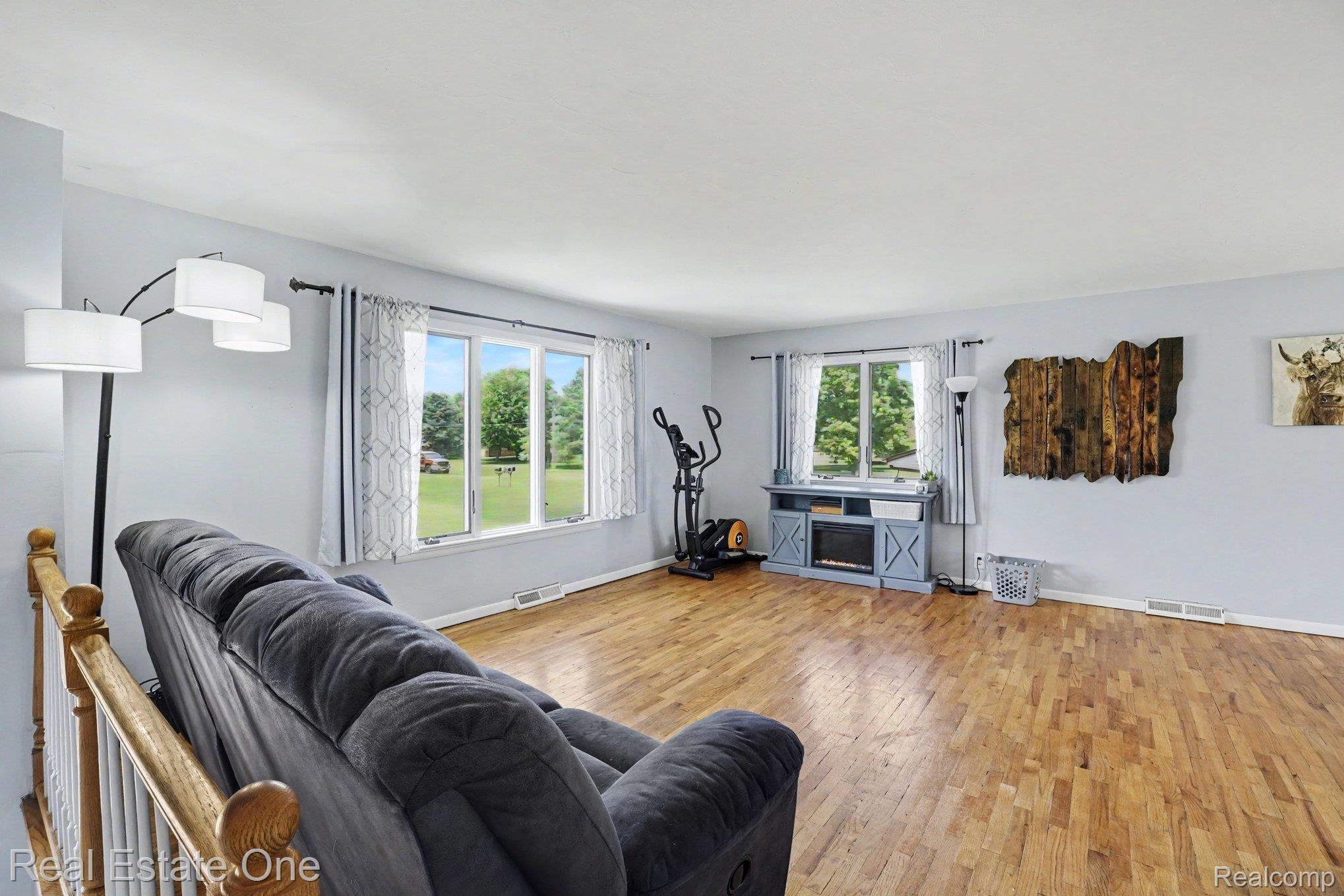 5191 Cottrell Road Vassar, MI 48768 - Photo 3 of 39 Naturally bright