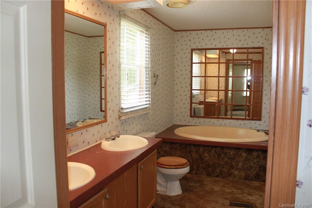 348 Hawkins Loop Road Mooresboro, NC 28114 - Photo 23 of 45 Gallery Image 23