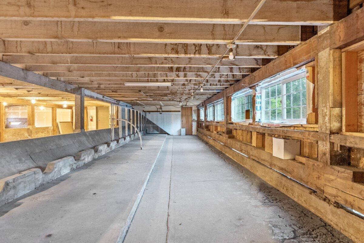 110 Squaw Valley Road McCloud, CA 96057 - Photo 26 of 33 a view of a roof deck