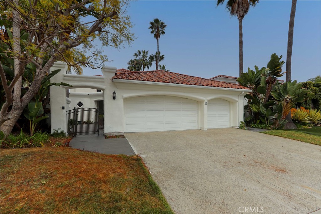 11 Terraza Del Mar Dana Point, CA 92629 - Photo 1 of 45