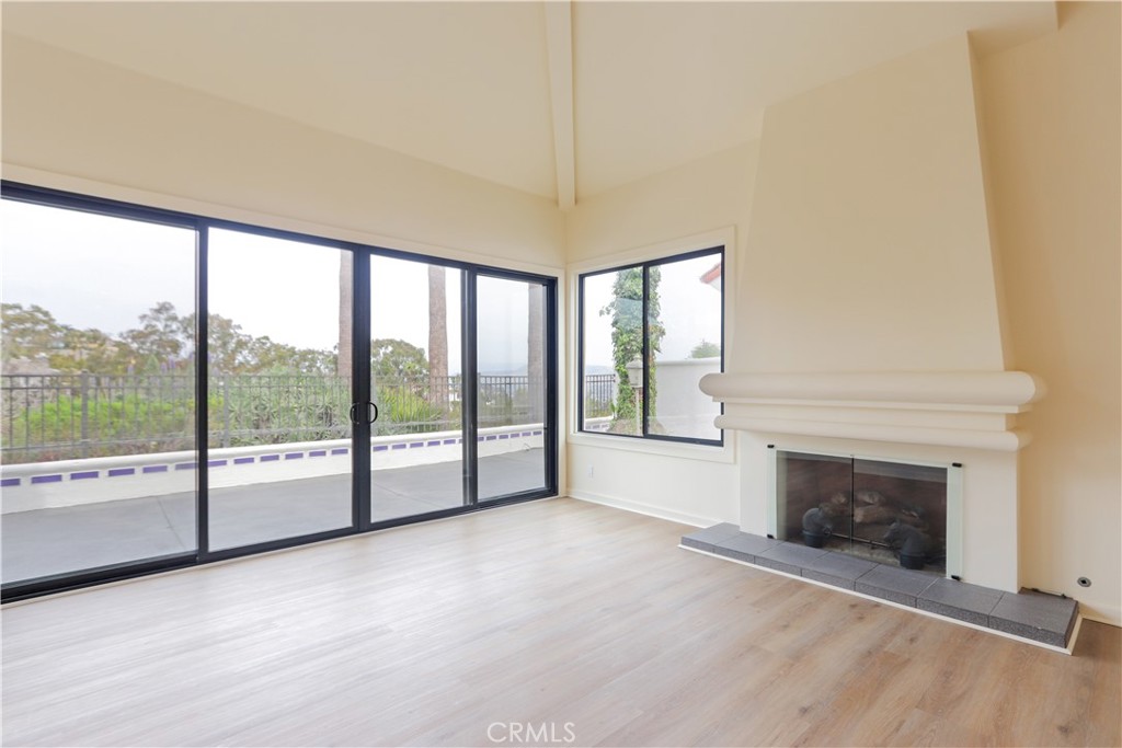 11 Terraza Del Mar Dana Point, CA 92629 - Photo 12 of 45