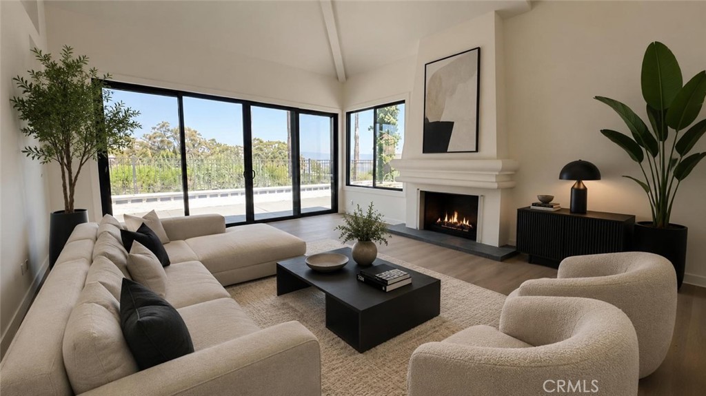 11 Terraza Del Mar Dana Point, CA 92629 - Photo 14 of 45 Virtual image