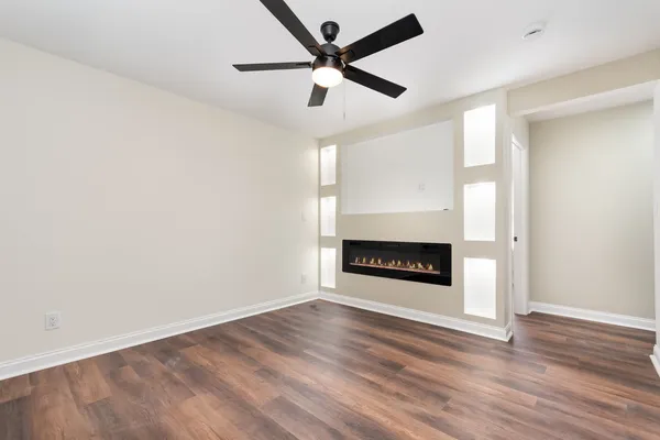 $289,500 | 16784 Anthony Avenue, Hazel Crest, IL 60429