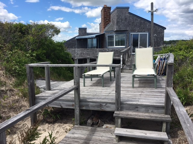 625 Atlantic Avenue Westerly, RI 02891 - Photo 4 of 28