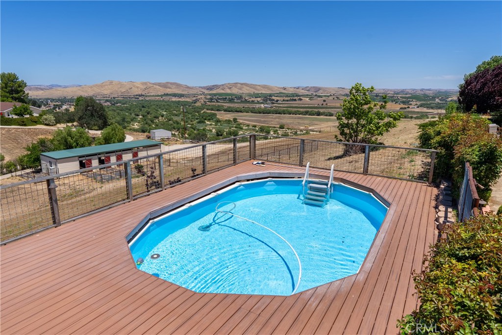 8580 Warren Road Paso Robles, CA 93446 - Photo 62 of 64 Gallery Image 62