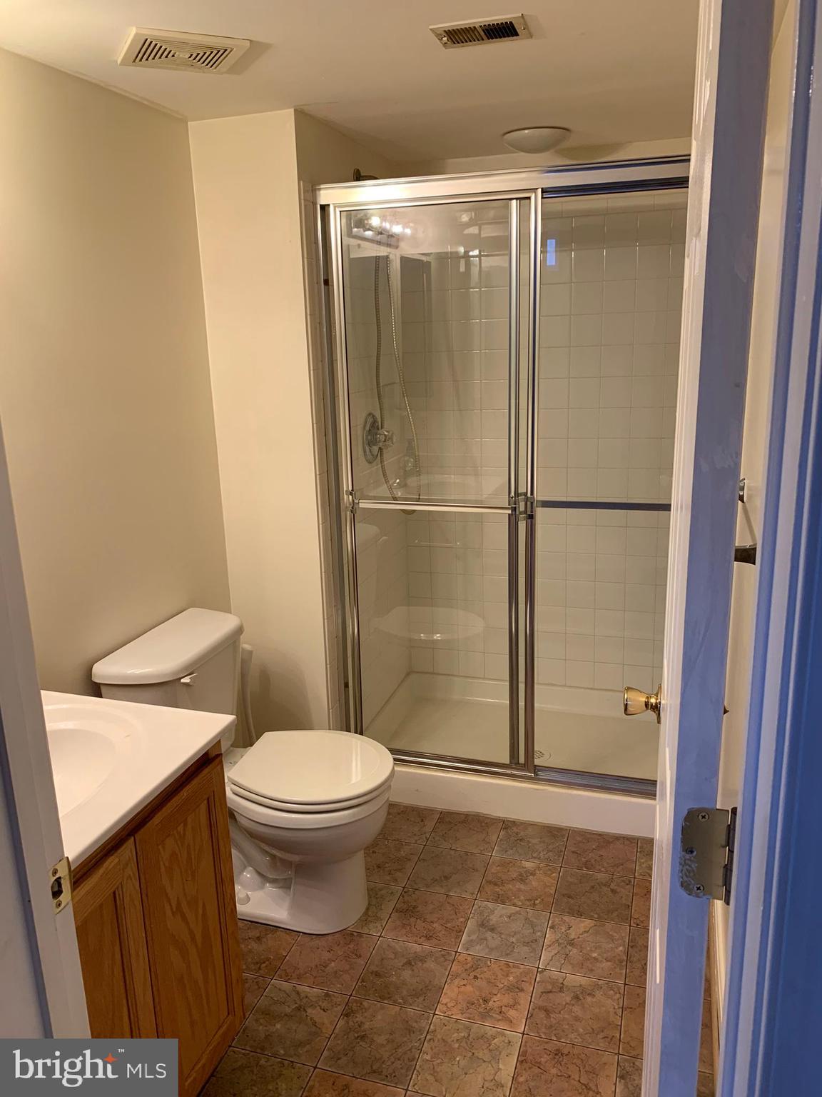 1229 Waterview Way Baltimore, MD 21221 - Photo 14 of 16 Full bath on lower level