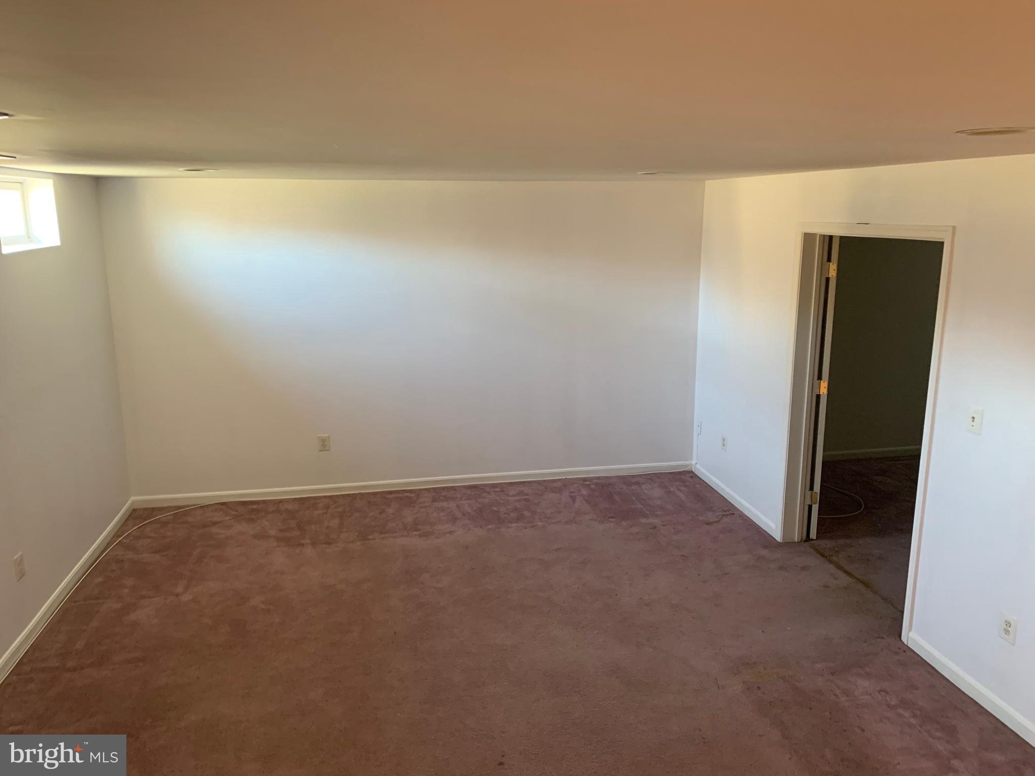1229 Waterview Way Baltimore, MD 21221 - Photo 15 of 16 Family room in lower level