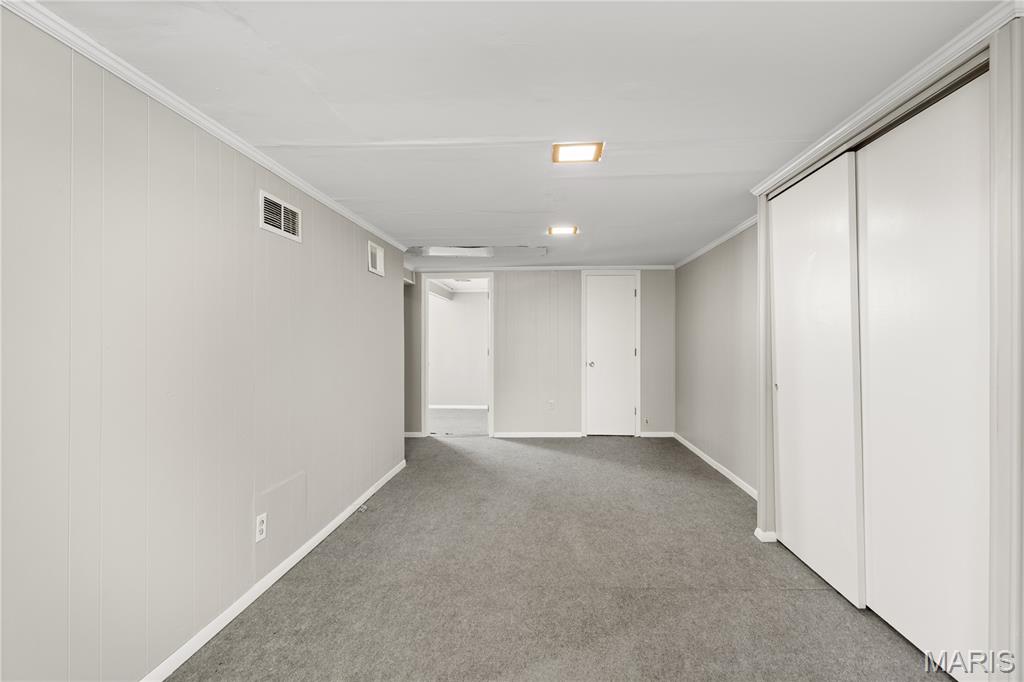 204 Tay Road St. Louis, MO 63137 - Photo 19 of 24