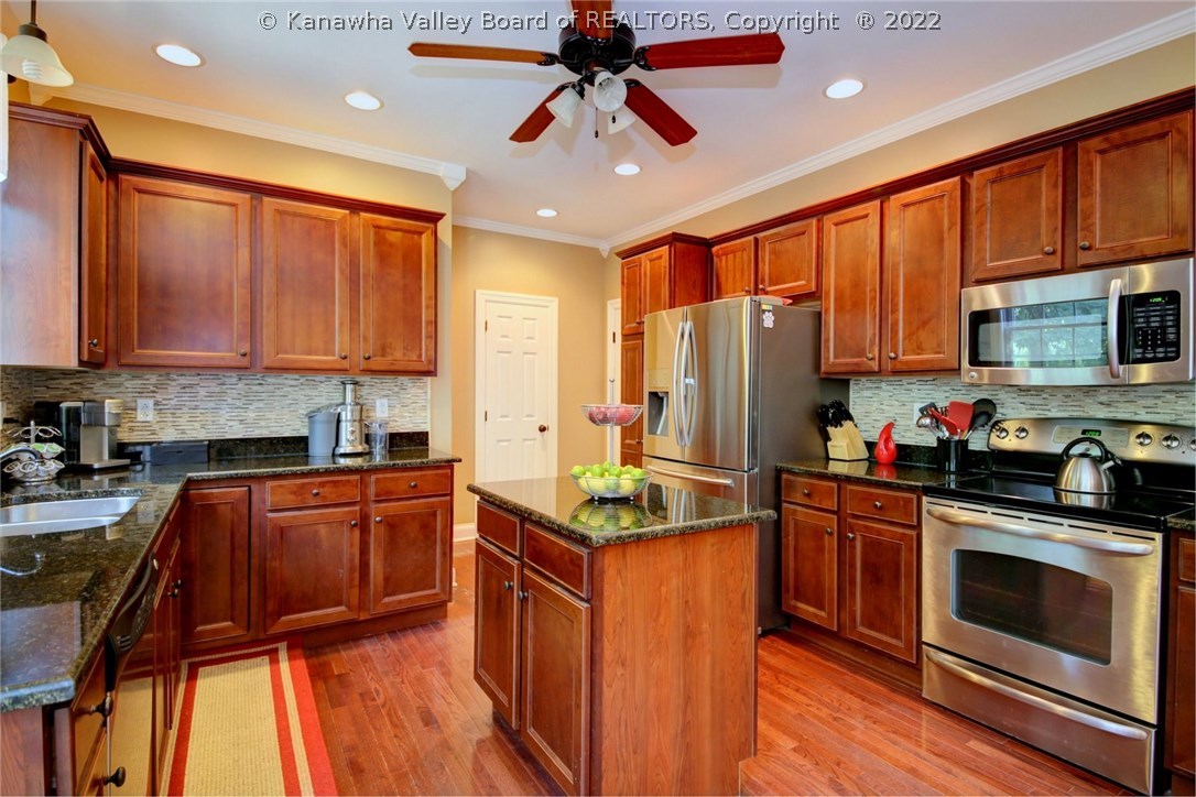 916 Suncrest Road Charleston, WV 25303 - Photo 11 of 30 Gallery Image 11