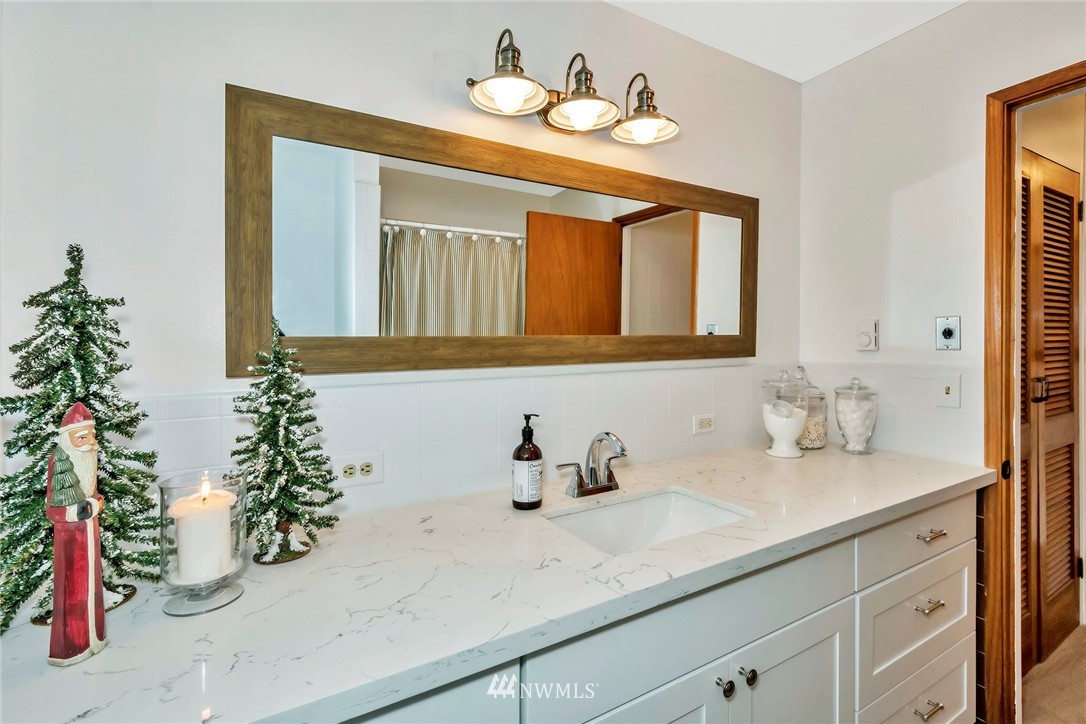 1464 Minterbrook Road Port Orchard, WA 98367 - Photo 12 of 24 Gallery Image 12