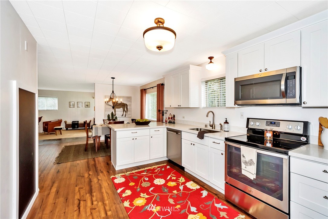 1464 Minterbrook Road Port Orchard, WA 98367 - Photo 6 of 24 Gallery Image 6