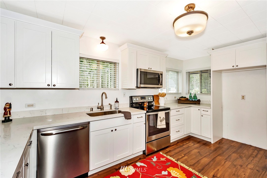 1464 Minterbrook Road Port Orchard, WA 98367 - Photo 7 of 24 Gallery Image 7