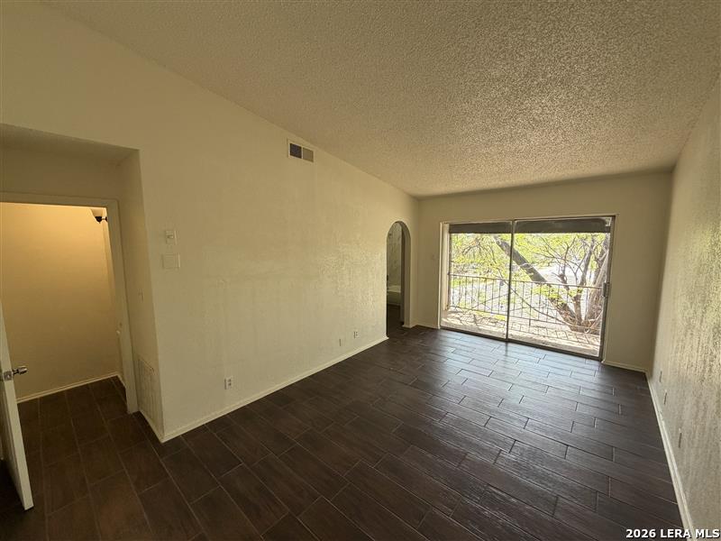 520 Gentleman Road, Unit 19 San Antonio, TX 78201 - Photo 12 of 21