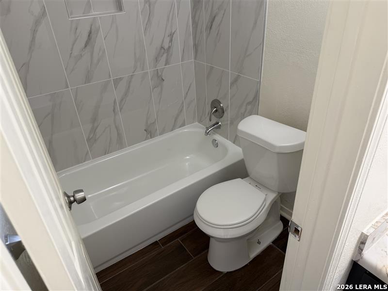 520 Gentleman Road, Unit 19 San Antonio, TX 78201 - Photo 14 of 21