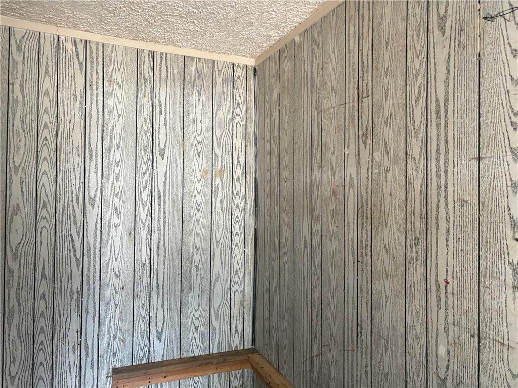1371 1/2 Rear Johnston Avenue, Unit 1 Kittanning, PA 16201 - Photo 16 of 18