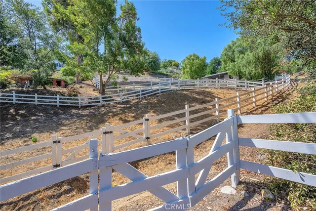 $3,190,000 | 27610 Eastvale Road, Palos Verdes Peninsula, CA 90274