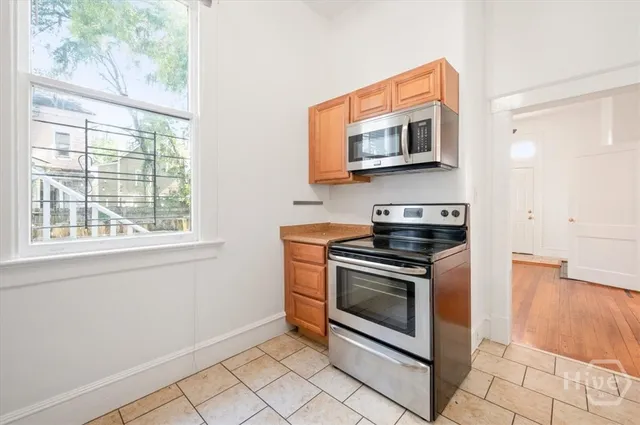 $1,700 | 1914 Barnard Street, Unit D, Savannah, GA 31401