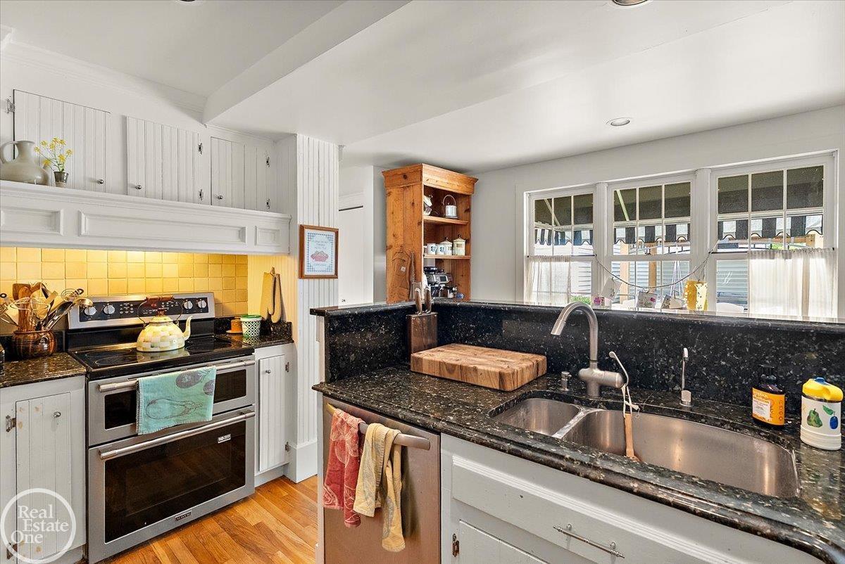 990 South Baldwin Road Clarkston, MI 48348 - Photo 11 of 66