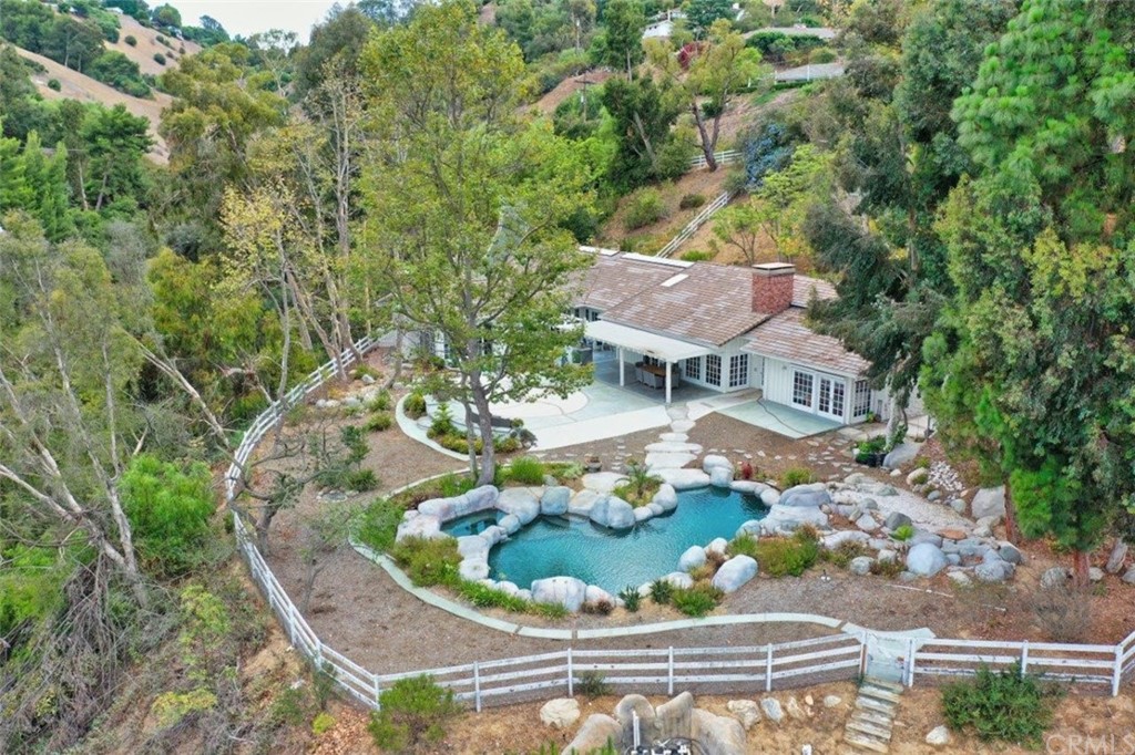 5 Chuckwagon Road Rolling Hills, CA 90274 - Photo 2 of 58 Aerial Photo