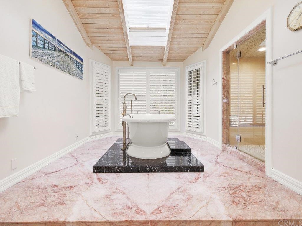 5 Chuckwagon Road Rolling Hills, CA 90274 - Photo 24 of 58 Free Standing Tub in Master Bathroom