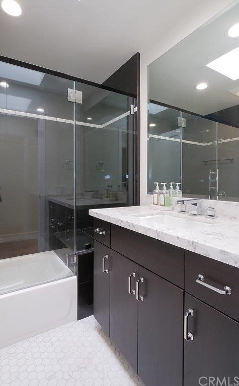 5 Chuckwagon Road Rolling Hills, CA 90274 - Photo 41 of 58 Bathroom in Bedroom #5 En Suite