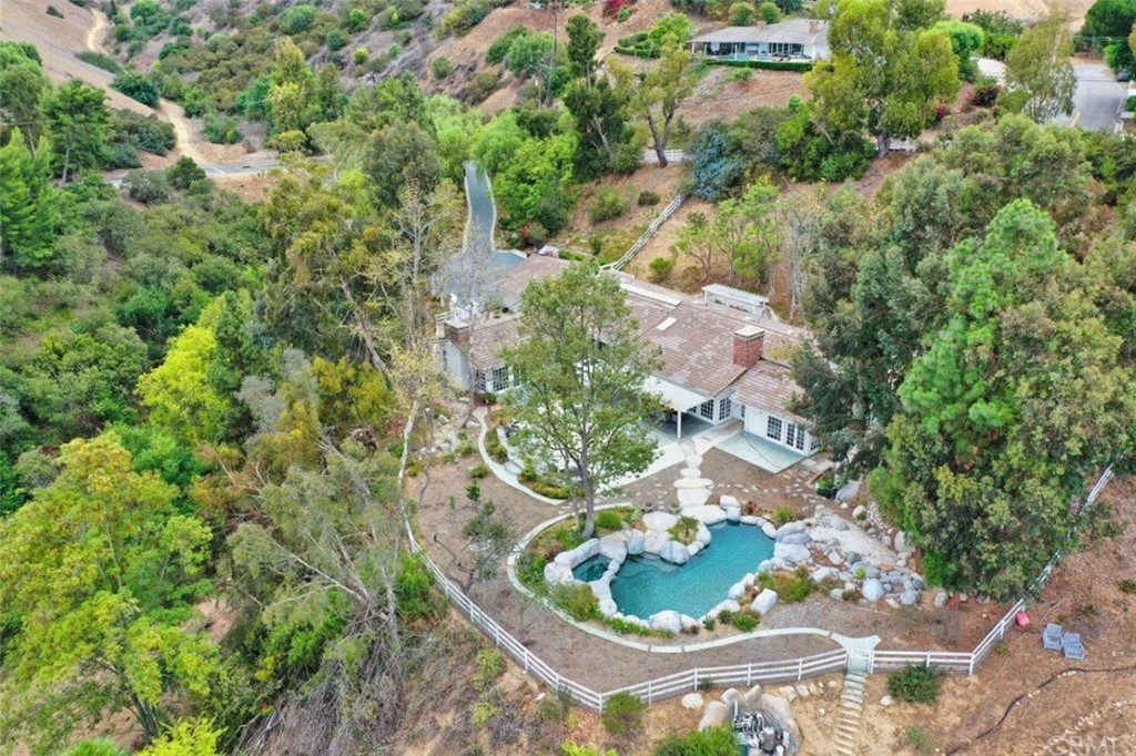 5 Chuckwagon Road Rolling Hills, CA 90274 - Photo 57 of 58 Aerial View