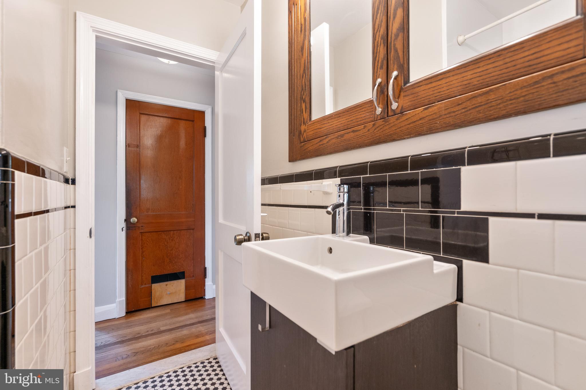 5559 Oakland Road Baltimore, MD 21227 - Photo 22 of 44